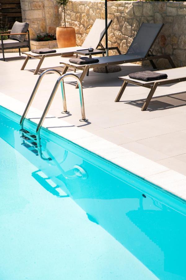 Iades Suites Афитос Экстерьер фото