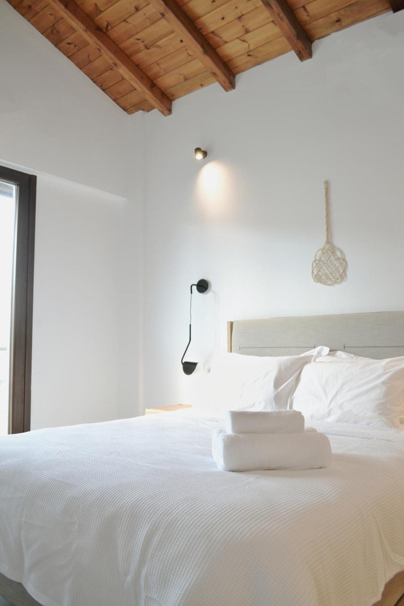 Iades Suites Афитос Номер фото